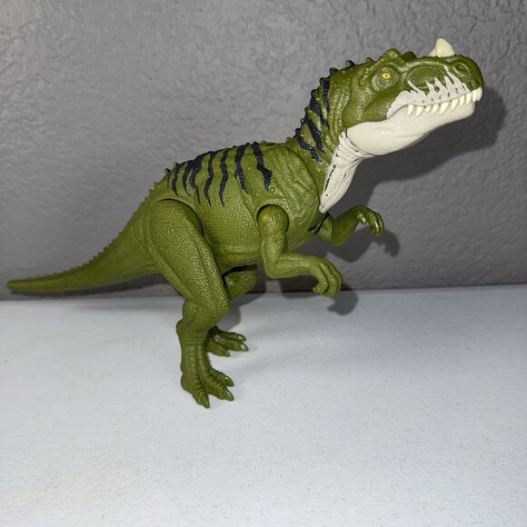 Jurassic World Roarivores CERATOSAURUS Dino Rivals Dinosaur Figure Green - Picture 1 of 6